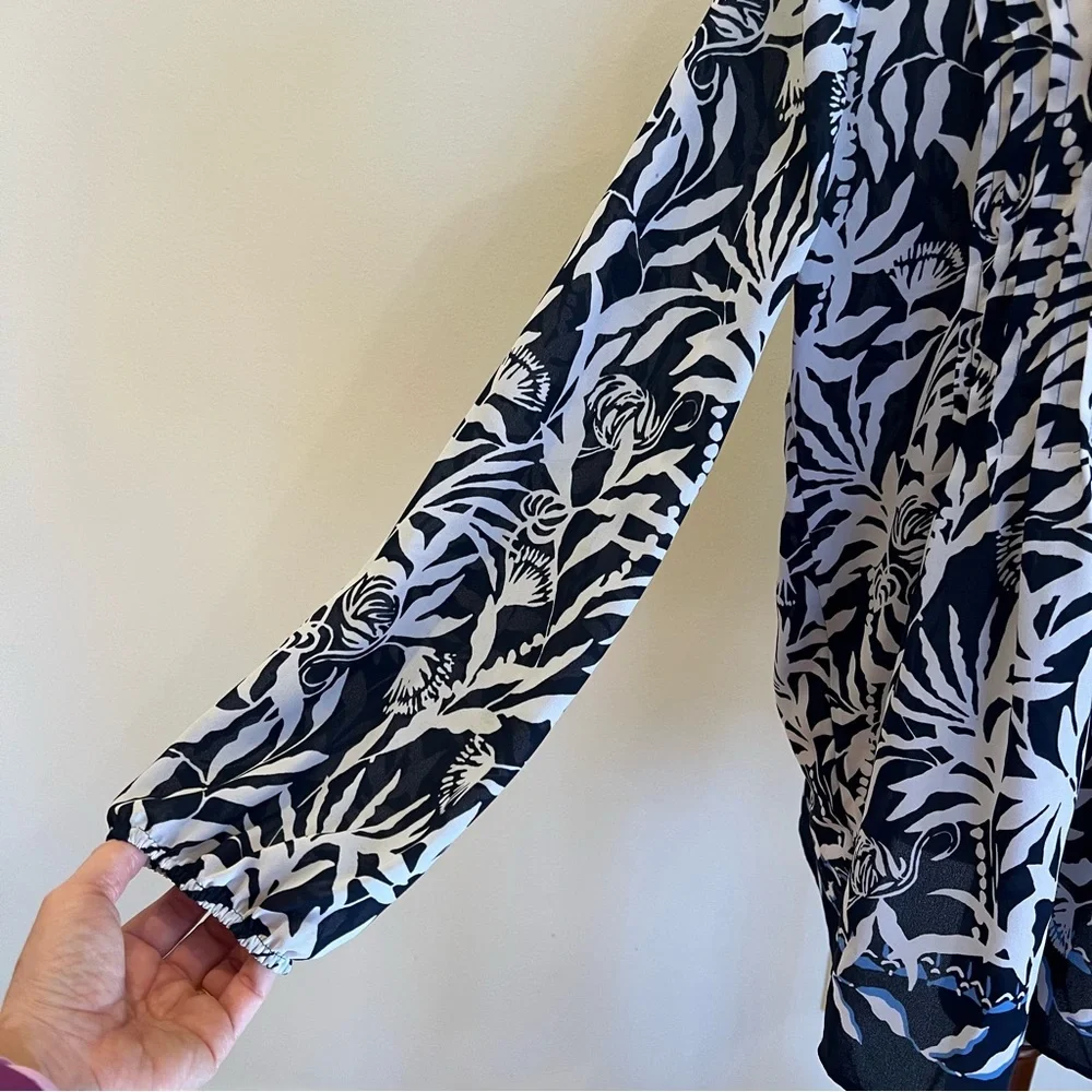 Lilly Pulitzer Top Women Large Blue White Marilina Tassels Relaxed Coastal Tunic - Picture 6 of 14